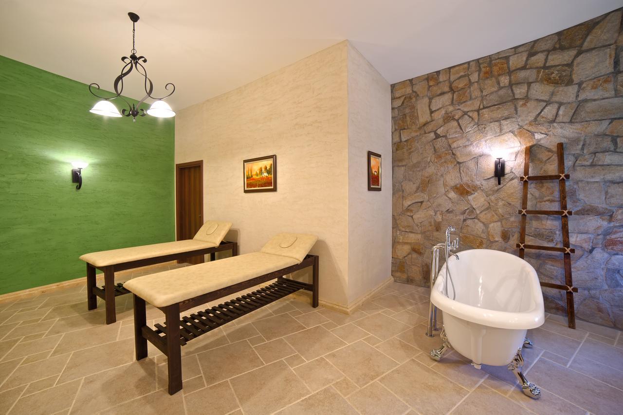 Midalidare Hotel & Spa Mogilovo Luaran gambar