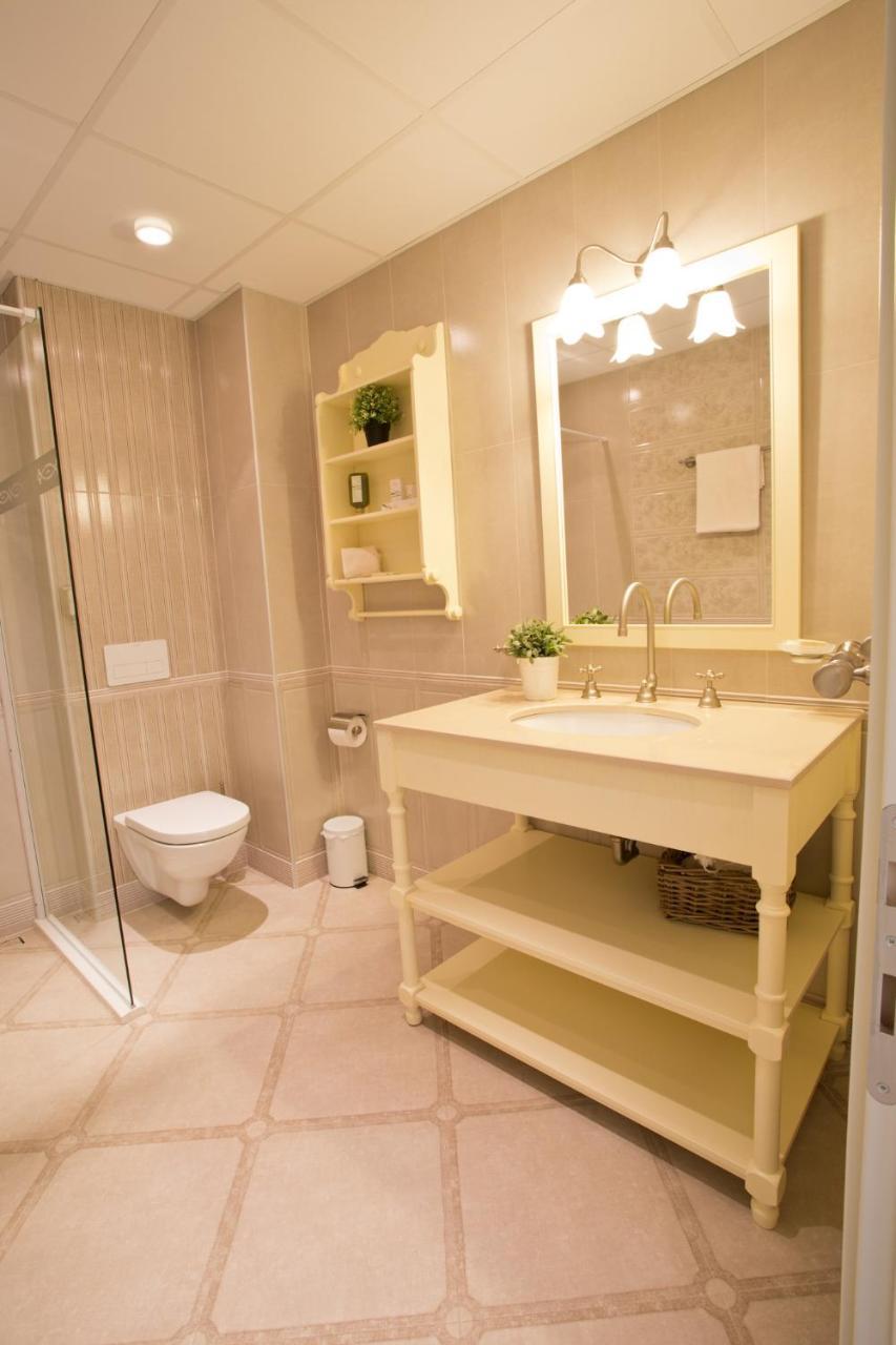 Midalidare Hotel & Spa Mogilovo Luaran gambar